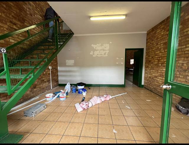 429M² WAREHOUSE TO LET IN HENNOPSPARK